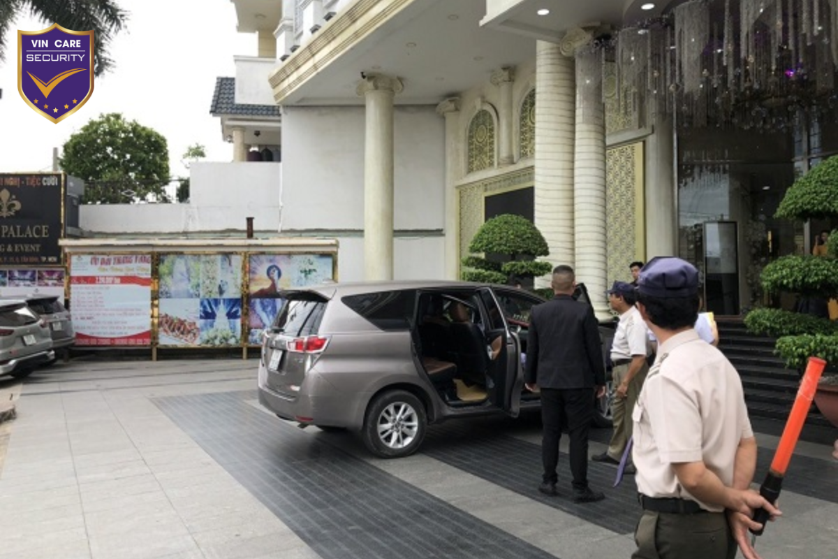 Bảo vệ mục tiêu di động