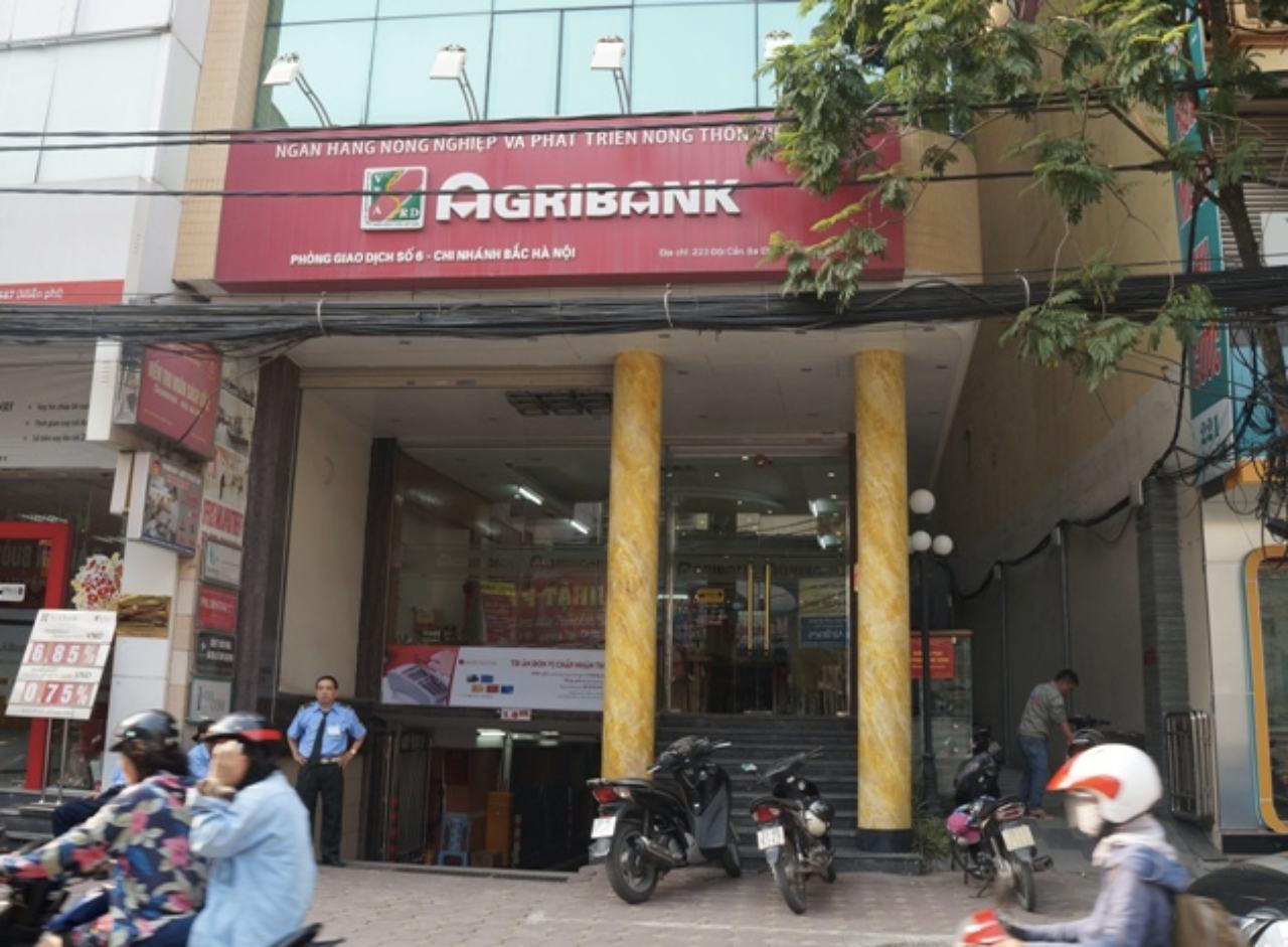 tuyển dụng bảo vệ ngân hàng Agribank